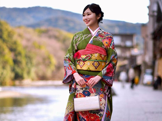 おかげ横丁 伊勢きもの日和 着物プラン【色無地】～女性向け～