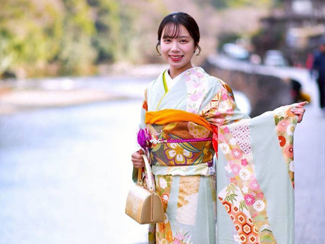 おかげ横丁 伊勢きもの日和 着物プラン【色無地】～女性向け～