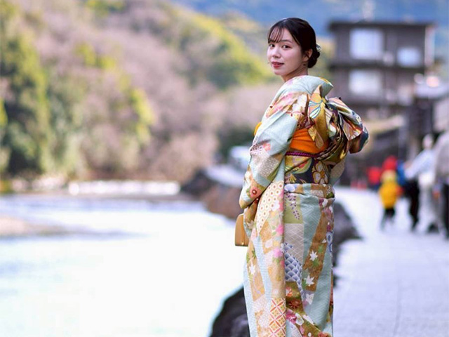 おかげ横丁 伊勢きもの日和 着物プラン【色無地】～女性向け～