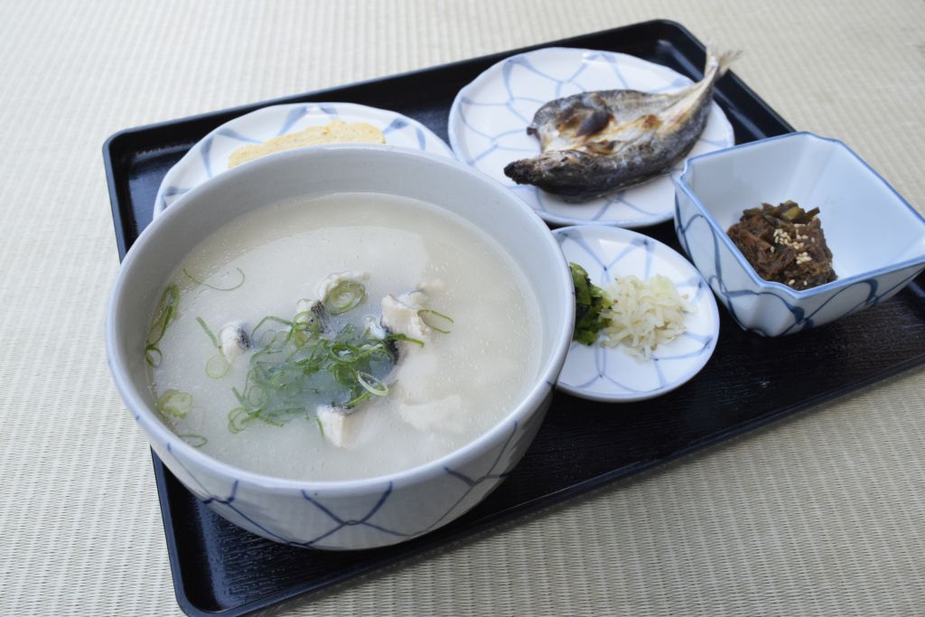 ＜6月＞イサギ雑炊