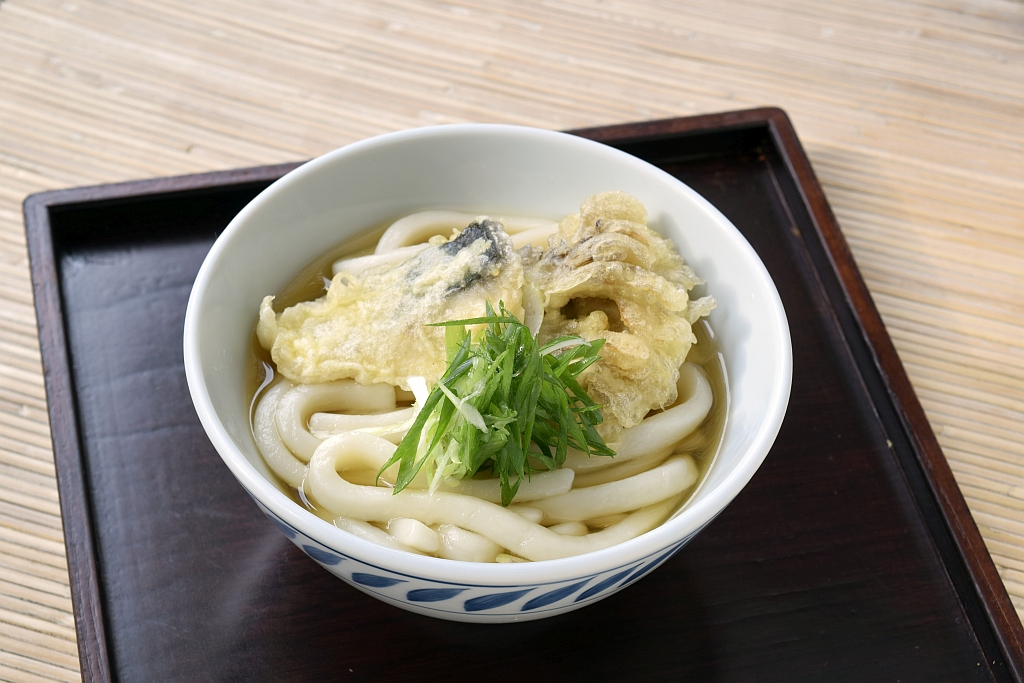 ＜10月＞秋サバと舞茸の天ぷらうどん