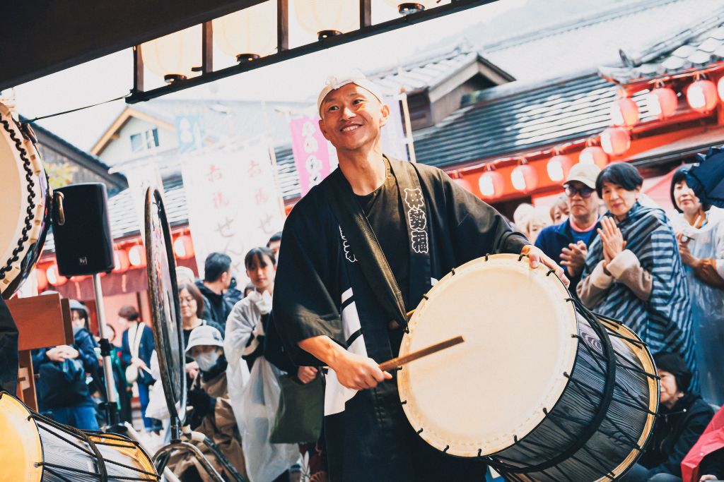 今月の神恩太鼓 - おかげ横丁
